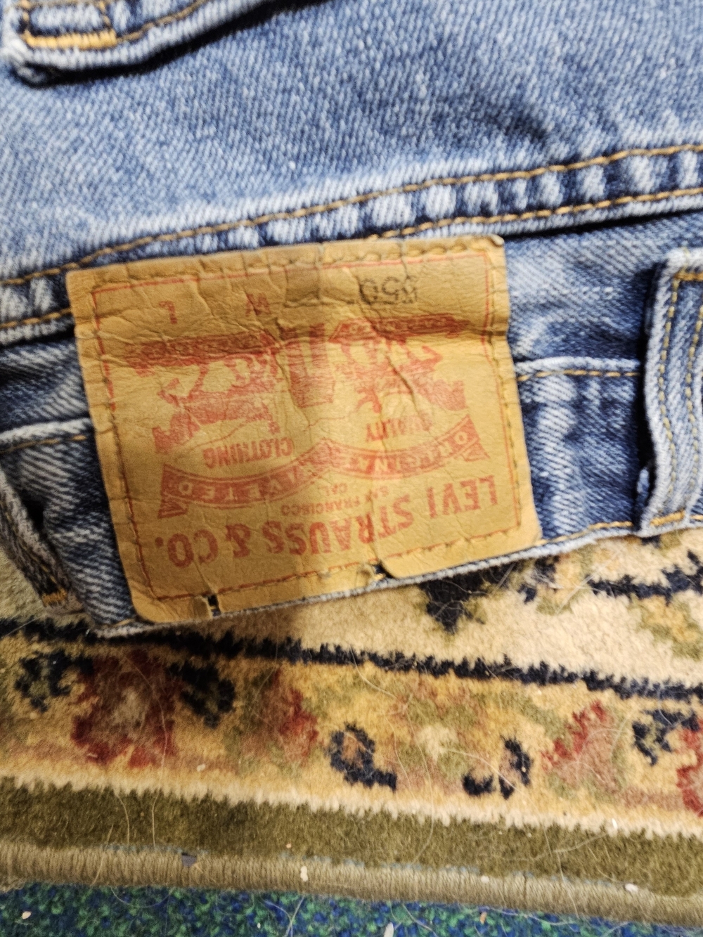 2 Pair Levis 44x36 Jeans - Picture 7 of 9